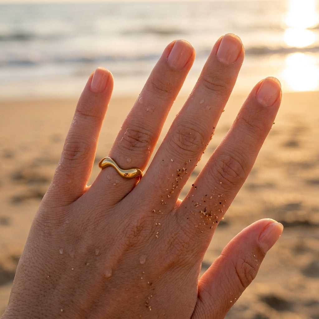 Minimalist Wave Design Ring