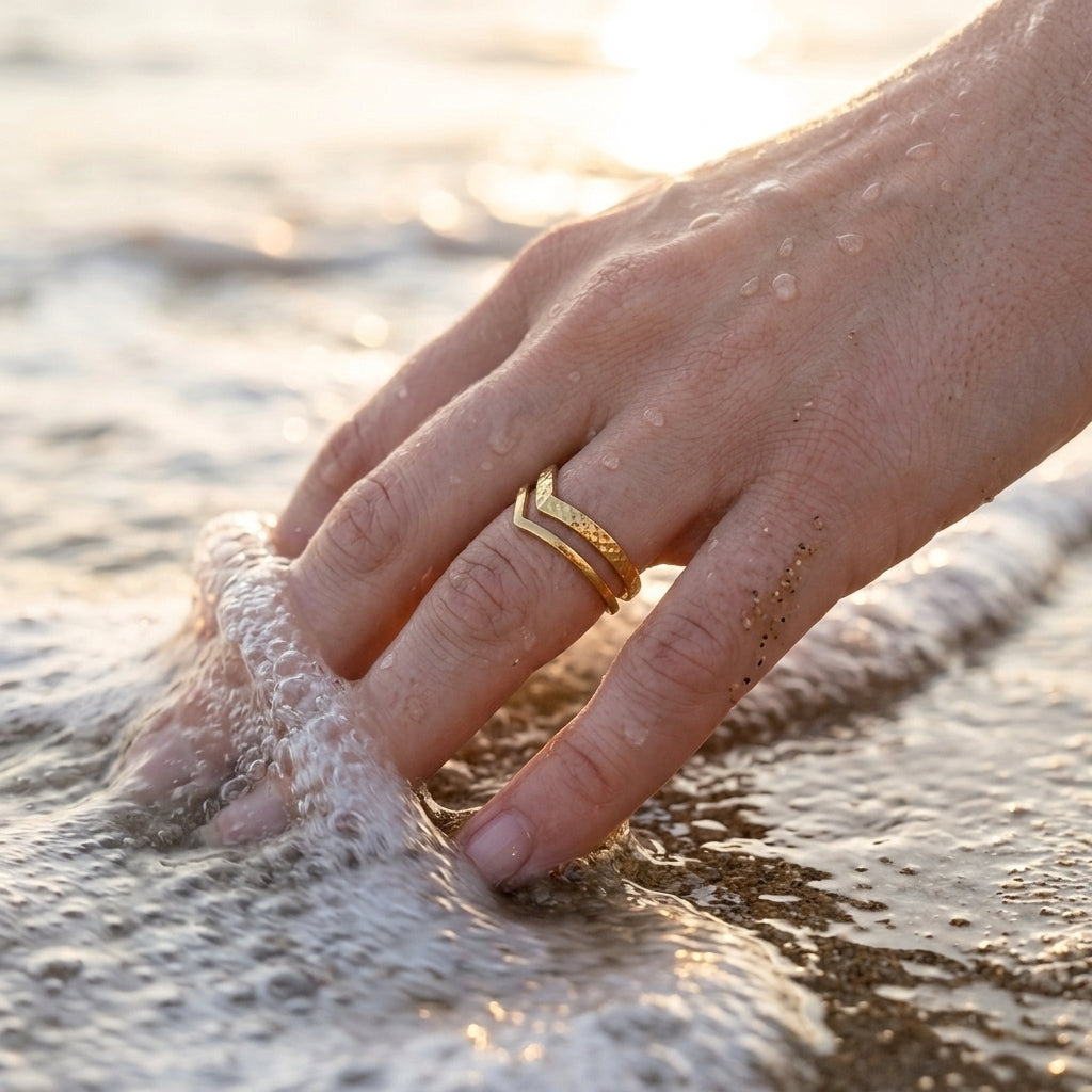 Elegant V‑Shaped Gold Ring