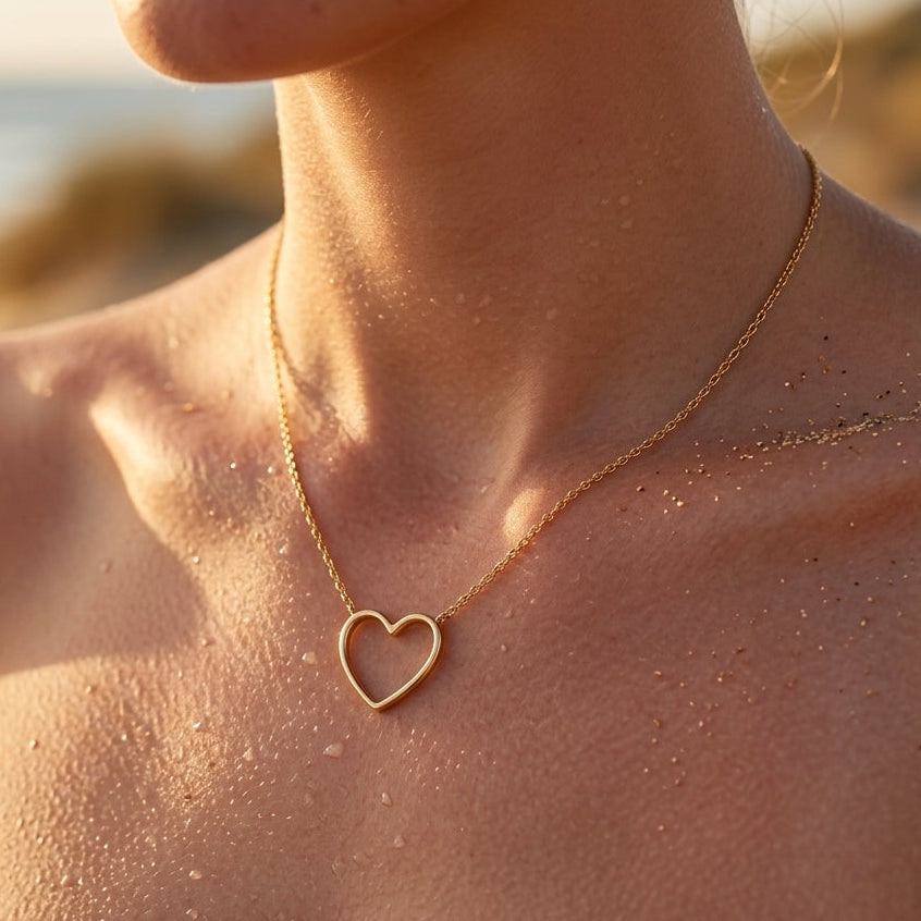 Minimalist Heart Chain Necklace