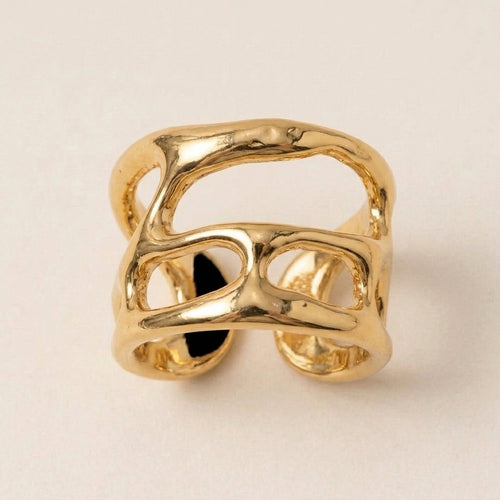 Delicate Openwork Band Ring