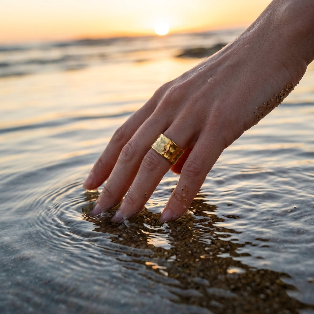 Elegant Hammered Texture Ring