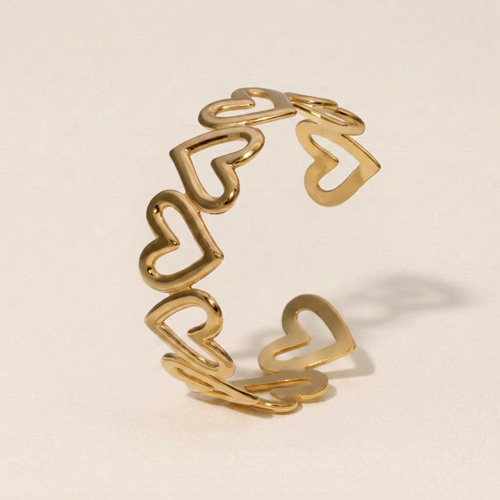 Heart Link Open Bangle