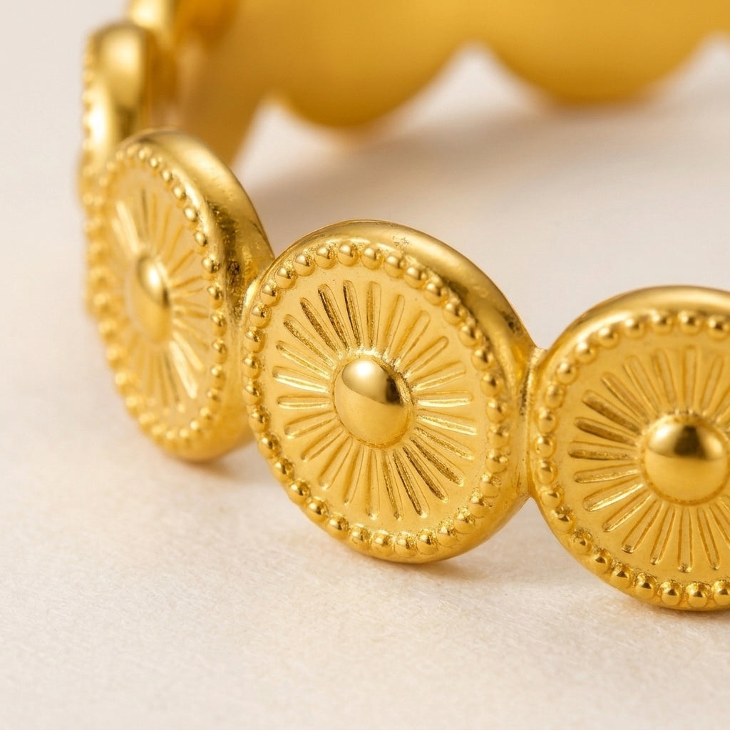 Elegant Sunny Charm Bracelet