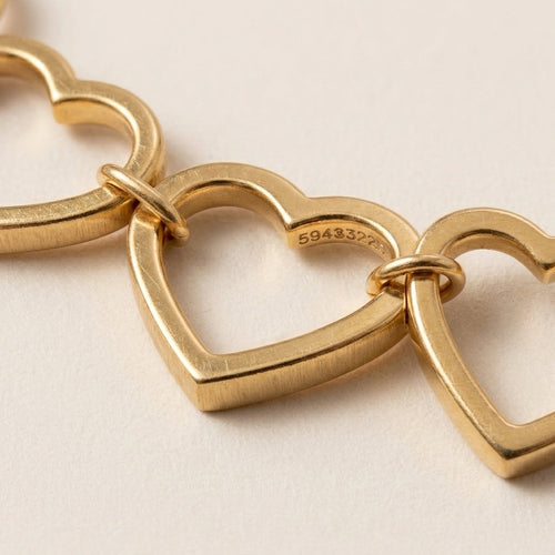 Delicate Linked Heart Collar