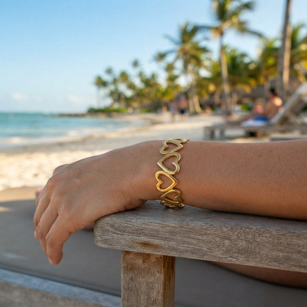 Heart Link Open Bangle