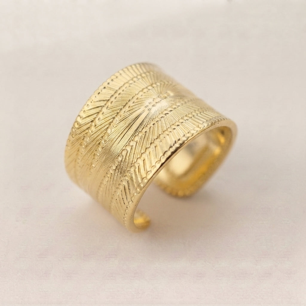 Radial Sunburst Ring