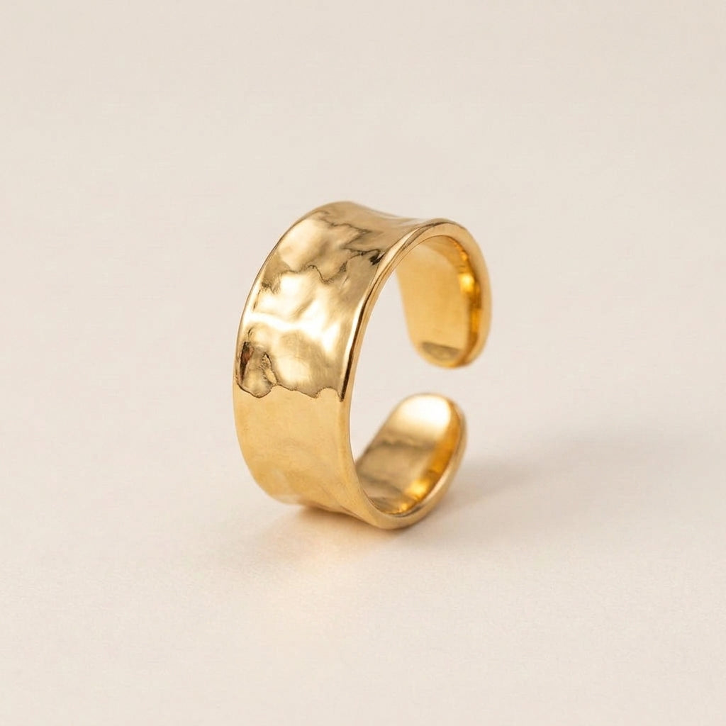 Elegant Hammered Texture Ring